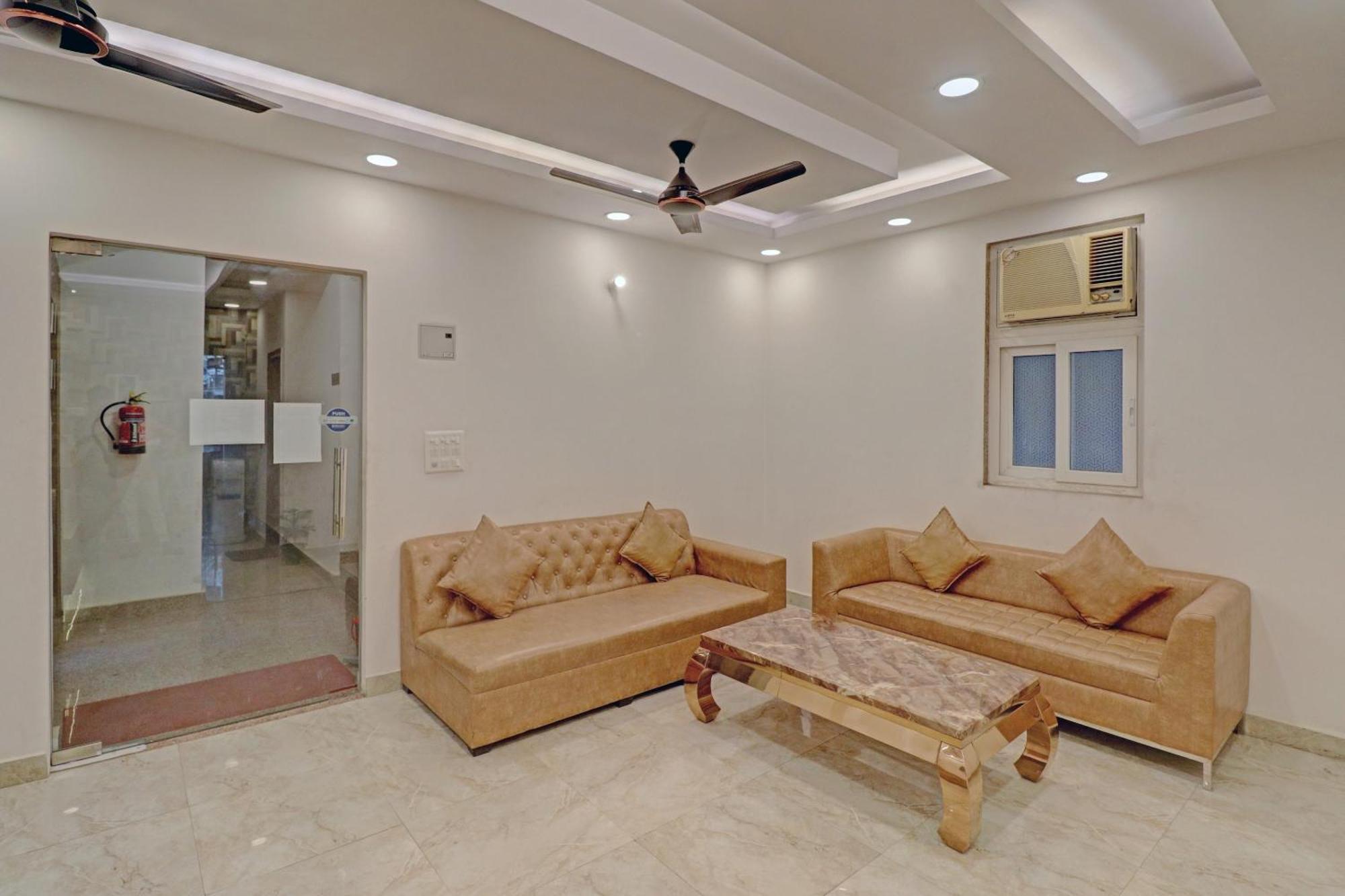 Collection O Spot Light Near Tughlakabad Station Metro Station Hotel Indraprastha Exterior foto